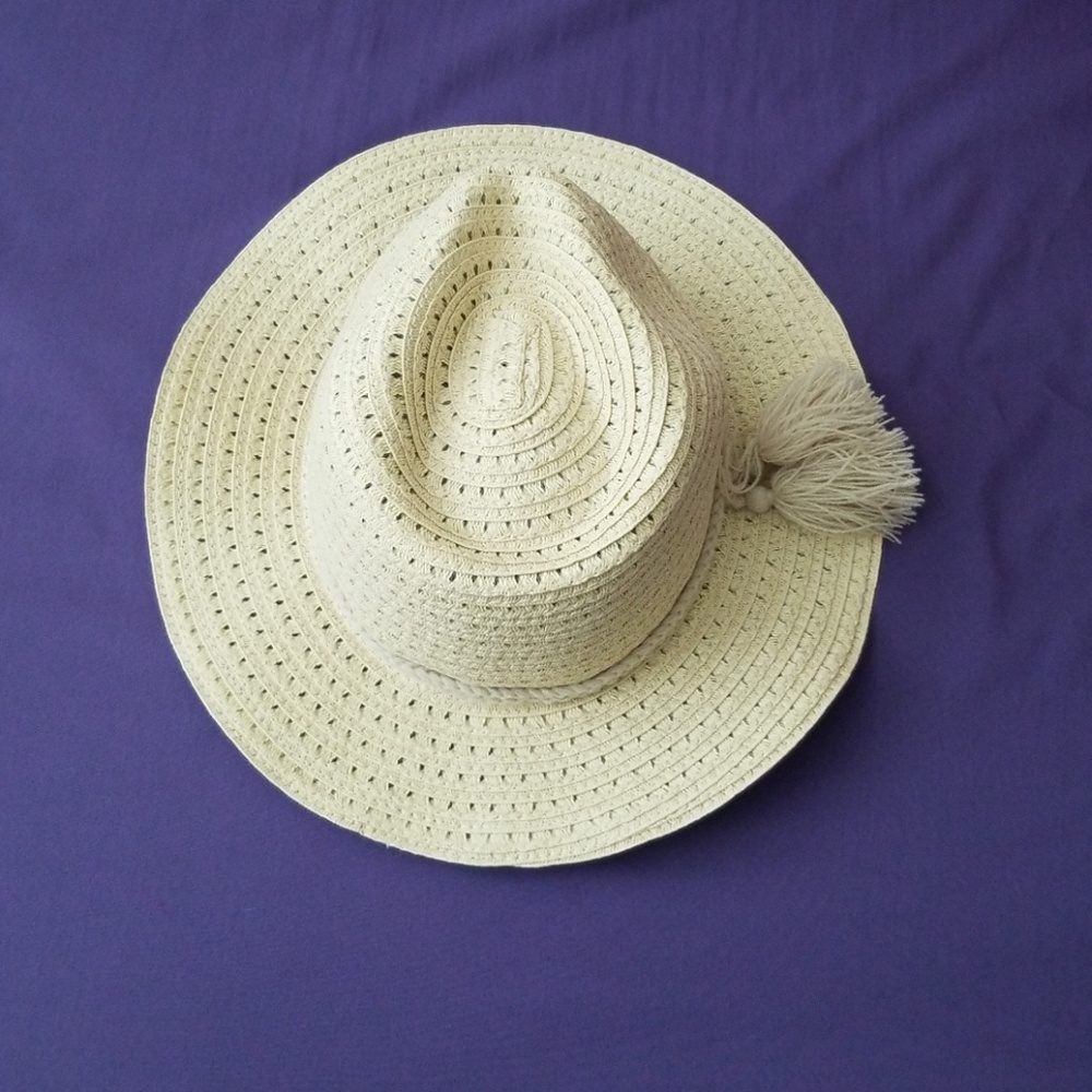 Summer hat ๐๐งก - Picture 3 of 6